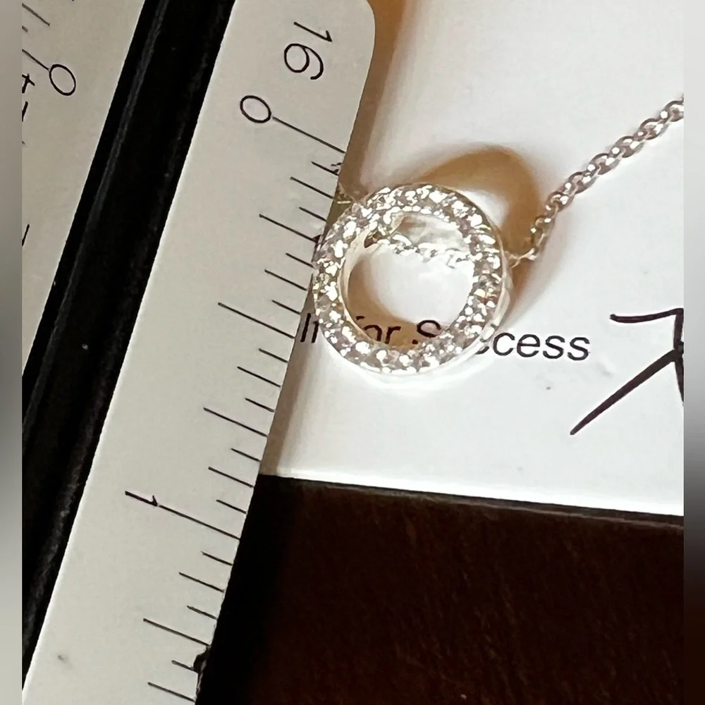 Roo Necklace- Silver - by Park Lane - Picture 4 of 6